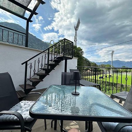 Sunshine Apartment With Private Pool And Parking Kotor Eksteriør bilde