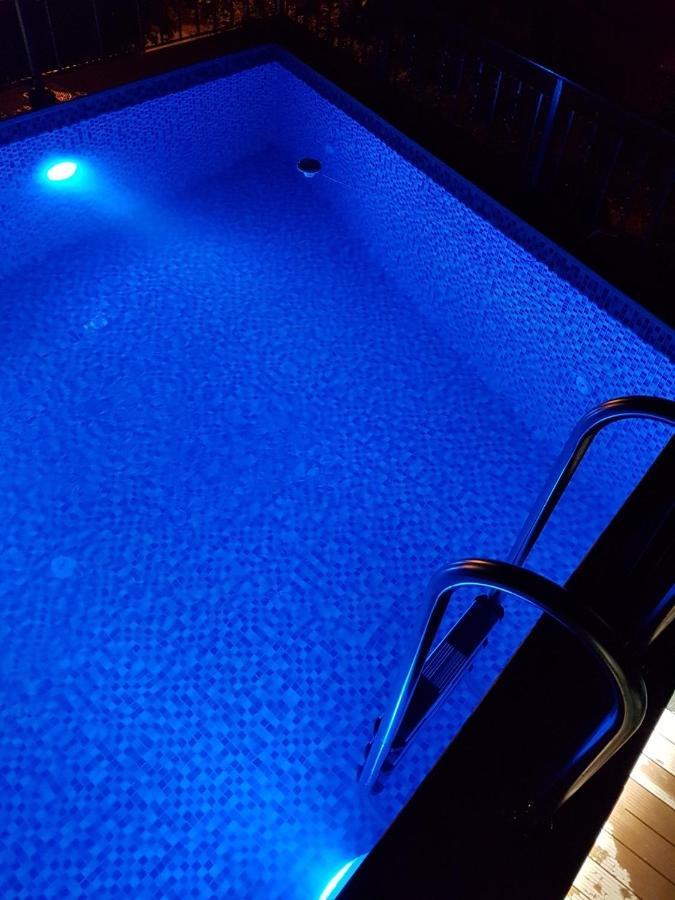 Sunshine Apartment With Private Pool And Parking Kotor Eksteriør bilde